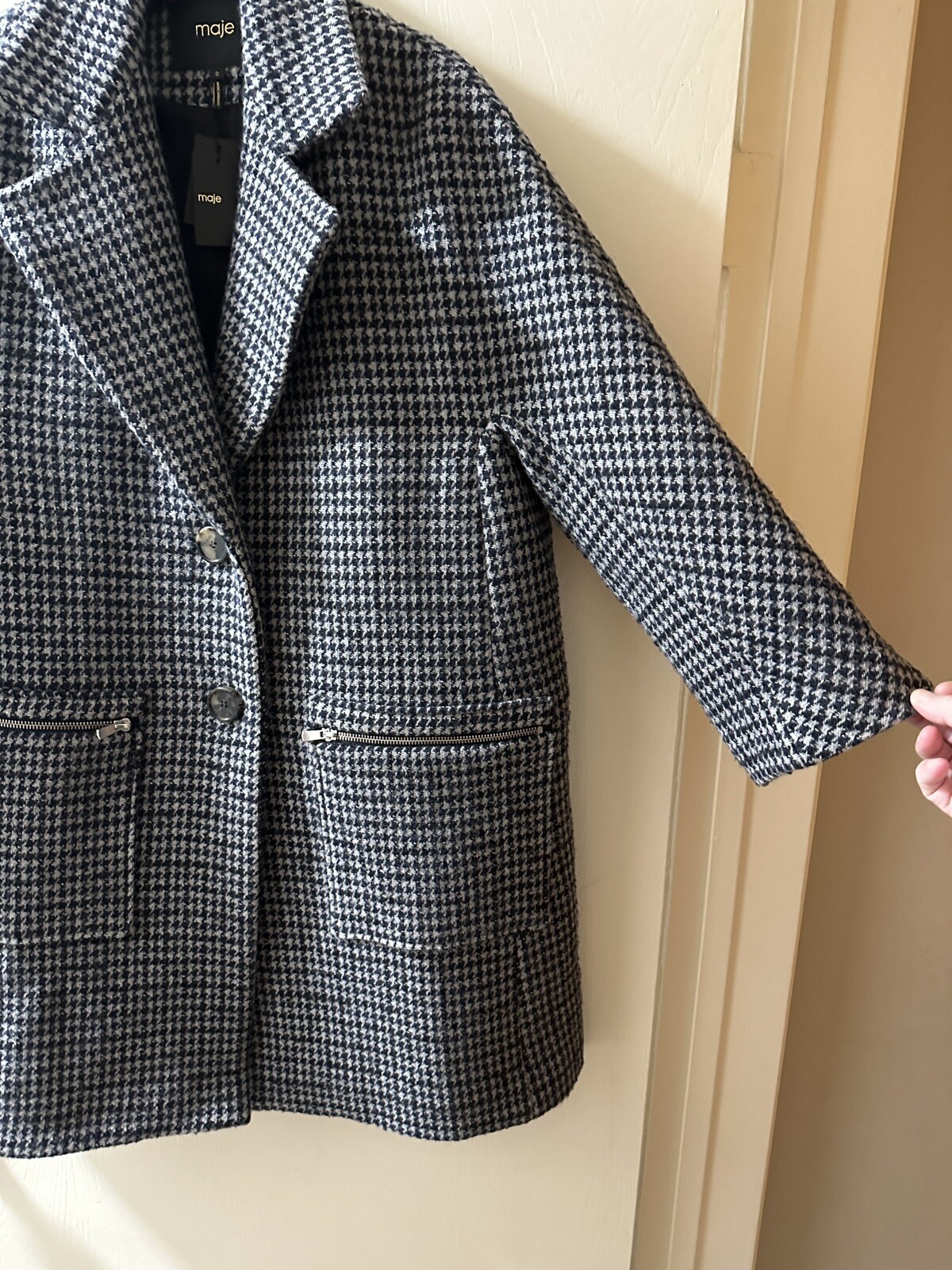 maje belted houndstooth coat