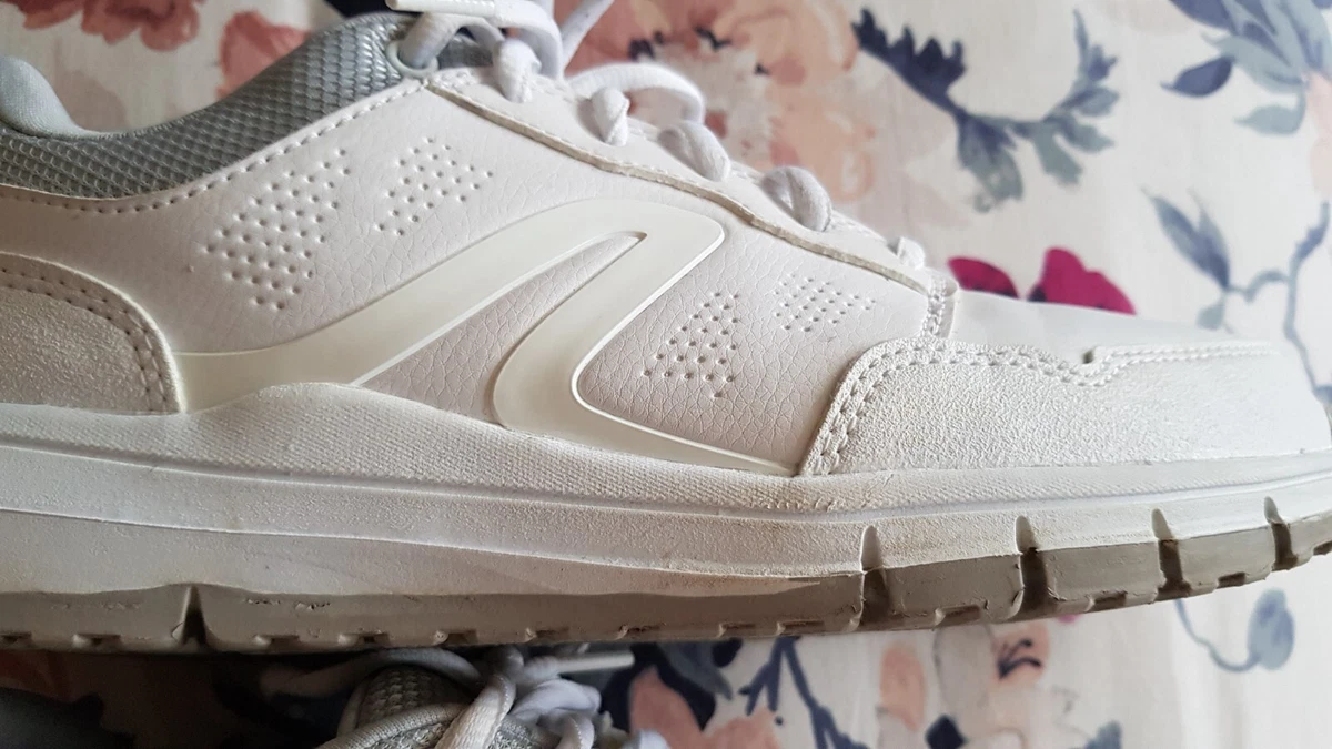 Decathlon white hotsell trainers