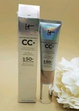 It Cosmetics Light Your Skin But Better  SPF 50 Exp 2023/1.08 fl New In Box 