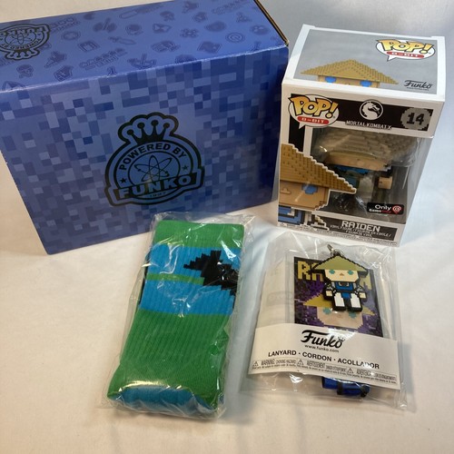 Funko Pop RAIDEN #14 8-Bit GameStop Exclusivo Caja Misteriosa con Calcetines y Cordón - Imagen 2 de 12