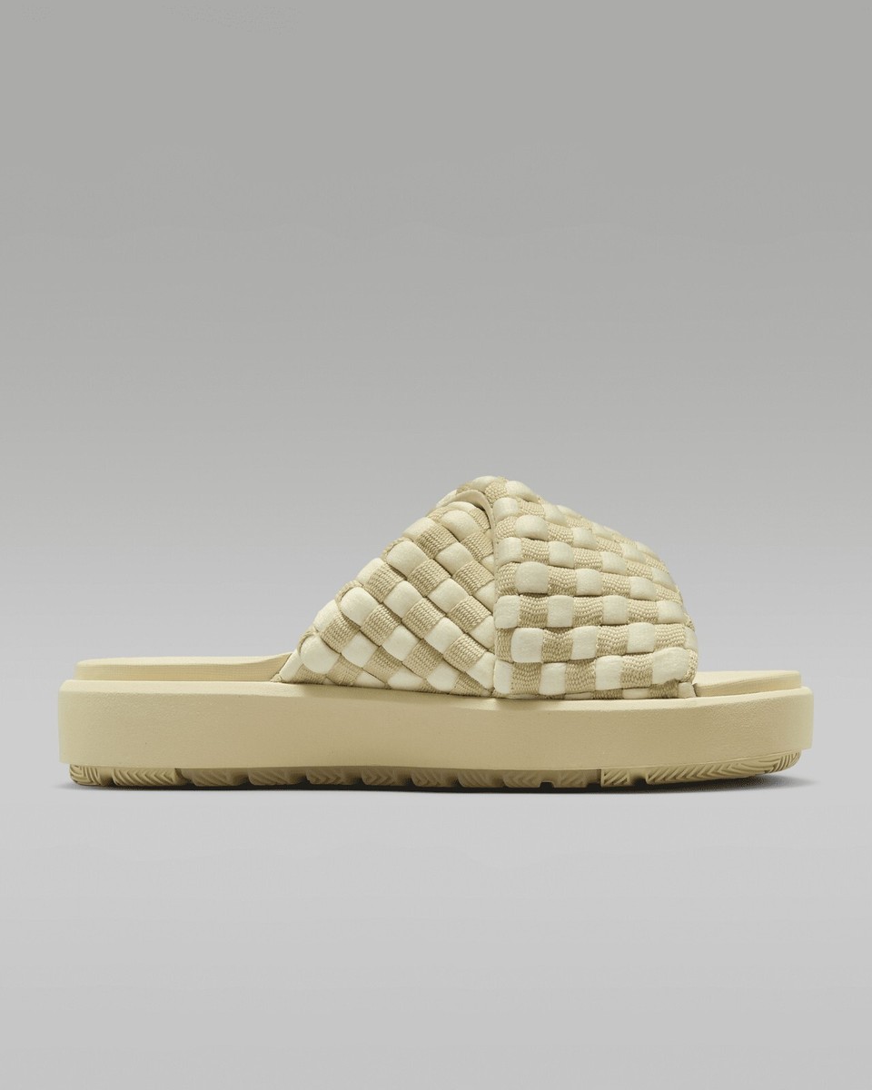 【Nike】★送料・関税込★Jordan Sophia / DO8863-701 Size 10 Nike Jordan Sophia Slide Women's Slides DO8863 701