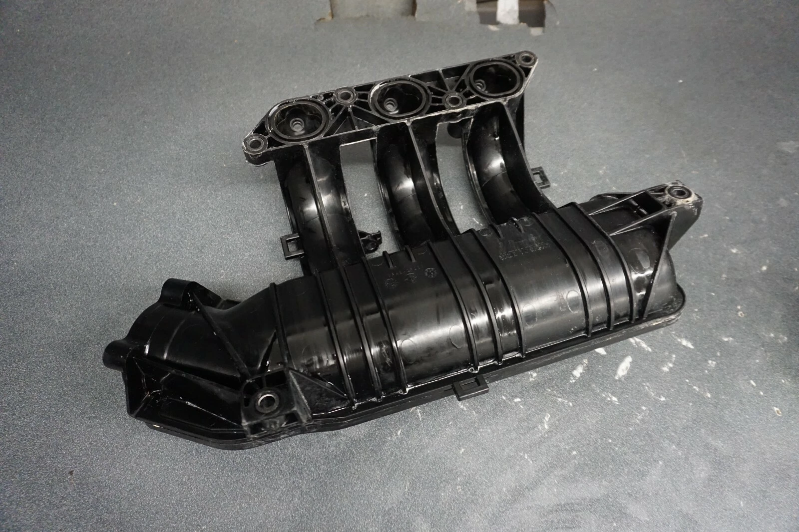 2016-2022 Yamaha OEM Intake Manifold Ass'y Freshwater WaveRunner EX Deluxe Sport