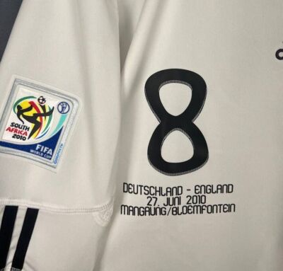MEN'S OZIL #8 GERMANY 2010/2012 DEUTSCHLAND SOCCER FOOTBALL SHIRT