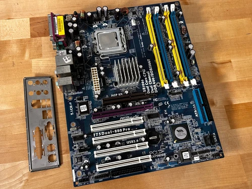 ASRock 775Dual-VSTA AGP/PCI-e + Pentium4 640 CPU