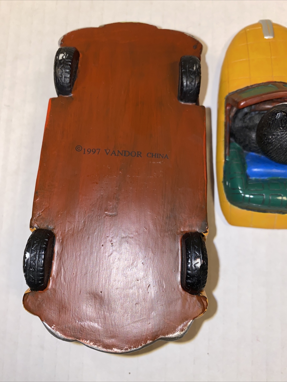 Vandor Toys in the Cupboard Car Box EUC Resin 5" x 3" Cat in a Car Red Green eBay