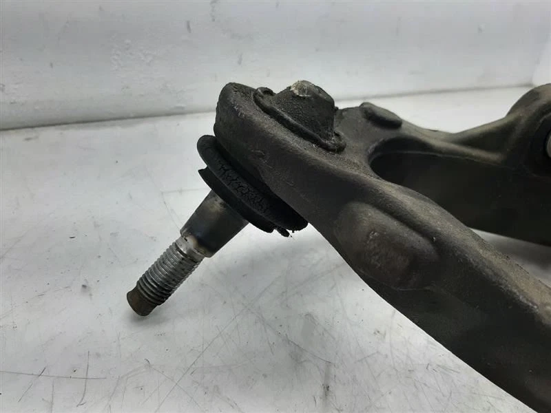 Braço de controle superior dianteiro compatível com 03-14 Chevrolet Express 1500 Van 15864153 - Imagem 3 de 4