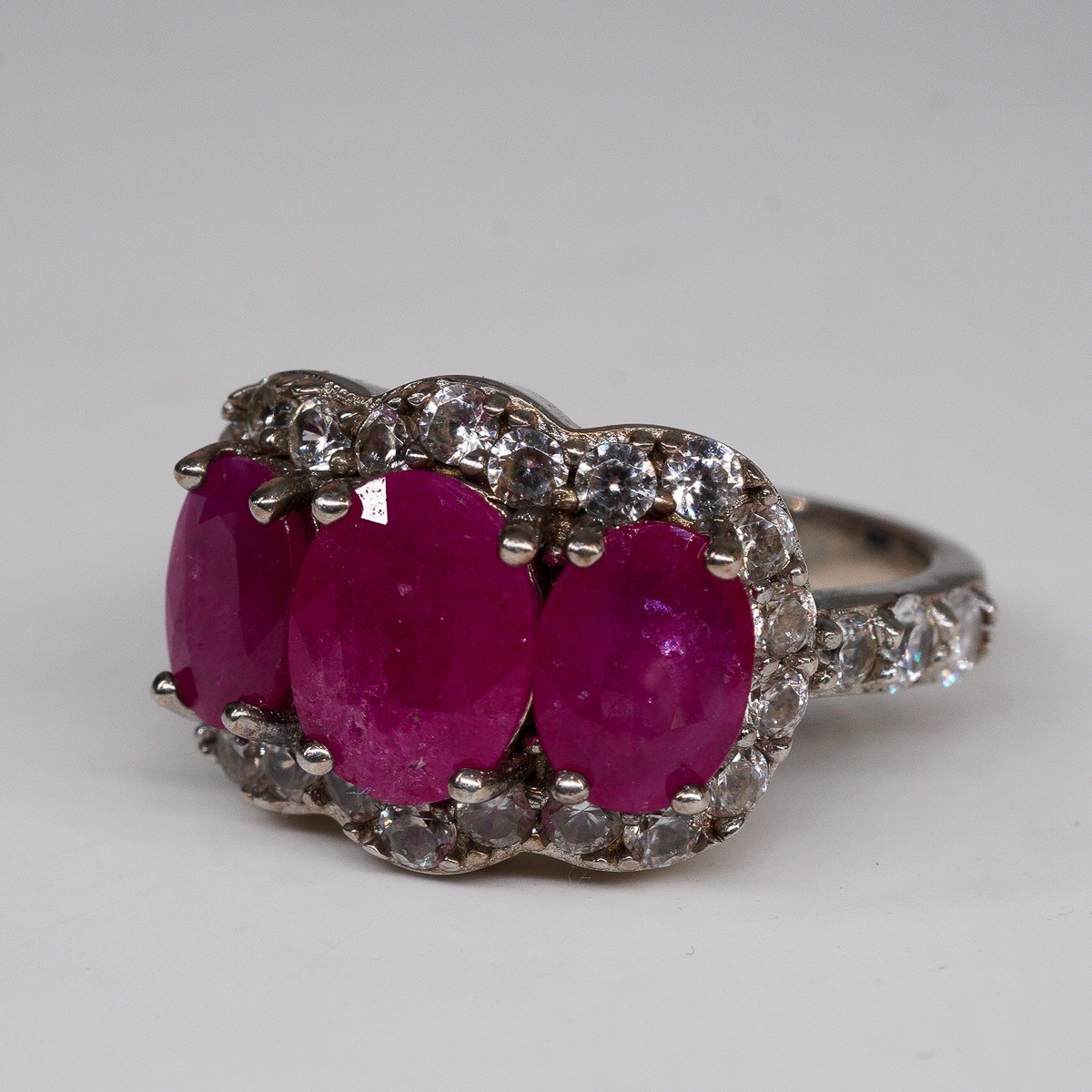Sterling Silver 925 Ruby Ring Three Stone Oval Wh… - image 10