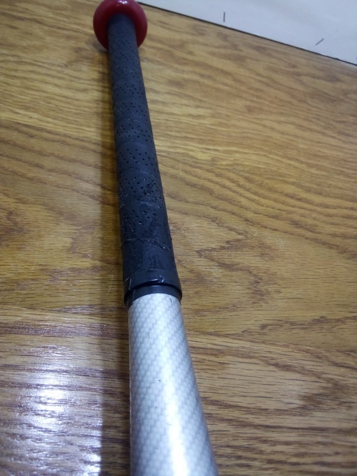 Batte Louisville Slugger TPS Advanced - 33 Pouces, 28 Oz - Alliage CU31 - Poignée Cuir