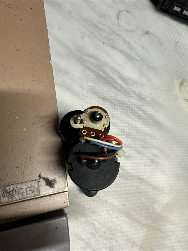 GM Cadillac/Avanti/Audi Heater/AC programmer MOTOR / gearbox -16134806 -TESTED - Image 3 of 4