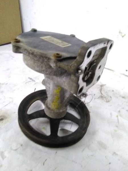 Bomba de vacío camioneta GMC Sierra 1500 14-15 Foto 2 de 4