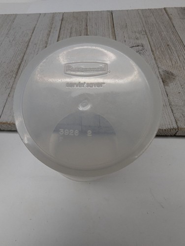 TWO Rubbermaid Servin' Saver 14 ounce Tumblers Cups 3926 Almond Lids - Picture 8 of 14