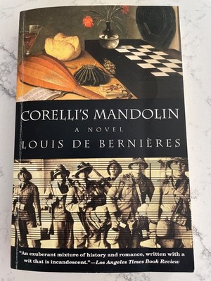 Corelli's Mandolin  by Louis De Bernieres - Paperback in very good condition