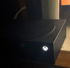Imagen de Microsoft Xbox Series S 512GB Console Black 1440p QHD Wi-Fi HDMI USB-A