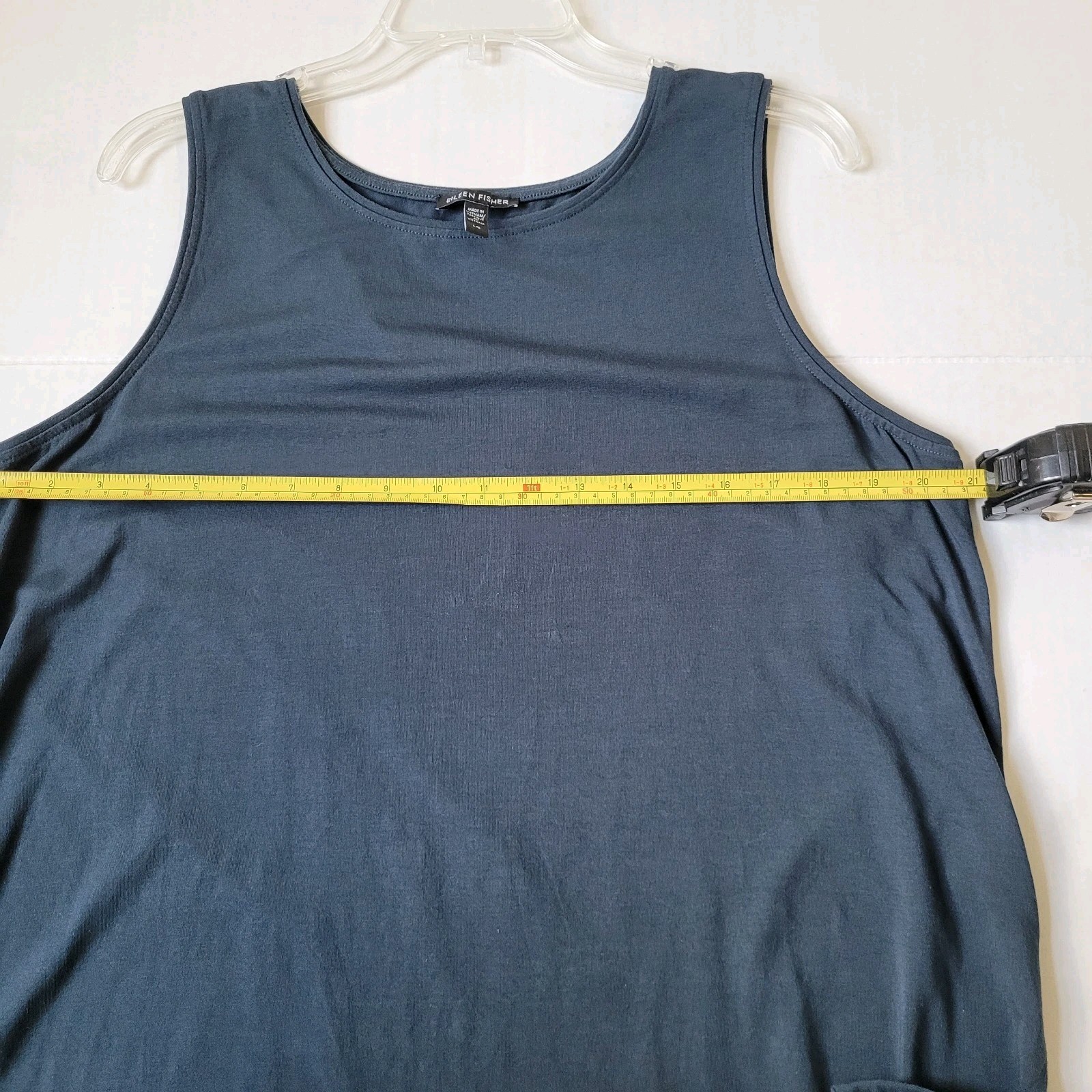 Eileen Fisher Women's Blue Tencel Scoop Neck Sleeveless Short Tank Top Large.