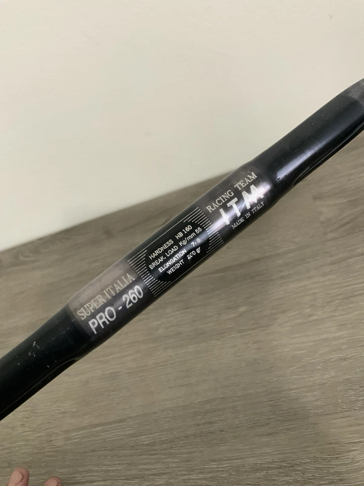 ITM PRO-260 BARRAS DE CAÍDA 40 CM C A C 260 GRAMOS NEGRO RANURADO ANATÓMICO Foto 3 de 4