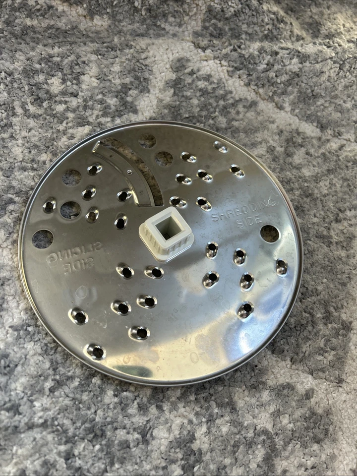 Hamilton Beach Type FP07 Model 70650 Food Processor Slicing & Shredding Blade - Image 2 of 2