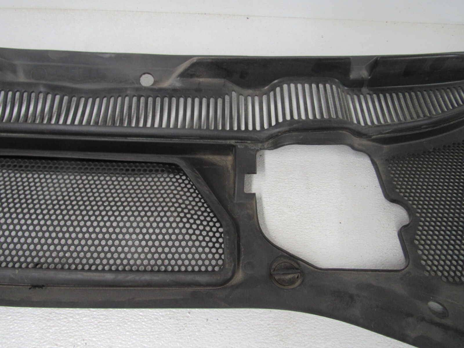 2013 BENTLEY CONTINENTAL GTC GT V8 WINDSHIELD COWL VENT PANEL 3W8819415 -6872