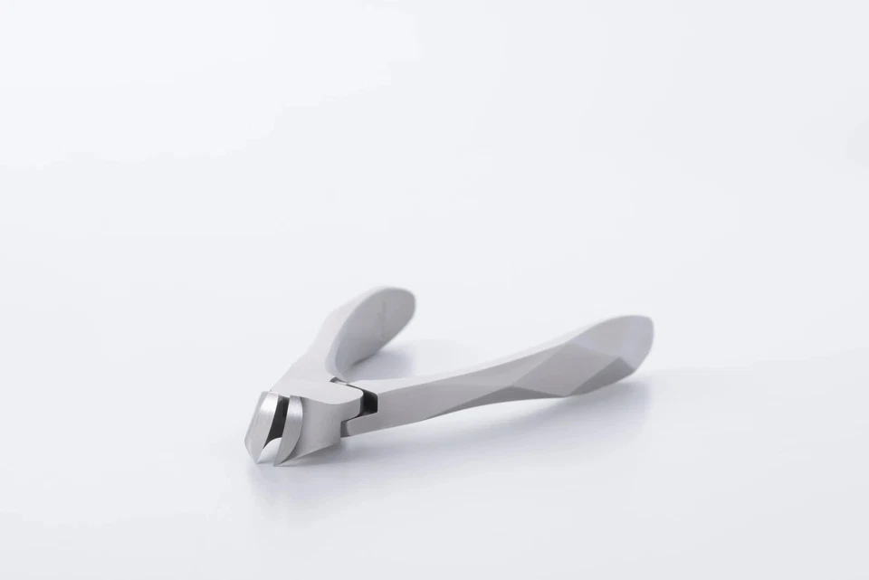 Alicates de uñas SUWADA 59892 'DIAMOND' - Alicates de uñas premium hechos en Japón Foto 2 de 4