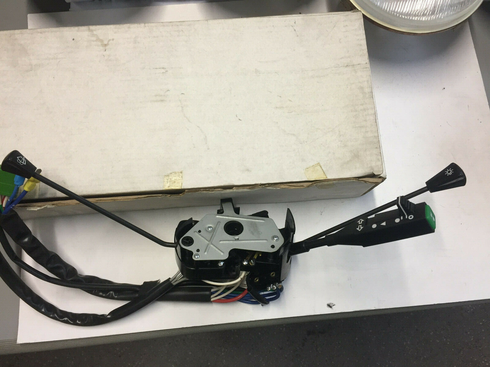 Commodo éclairage Seima Talbot Simca pour restauration circuit électrique Horizon 1100