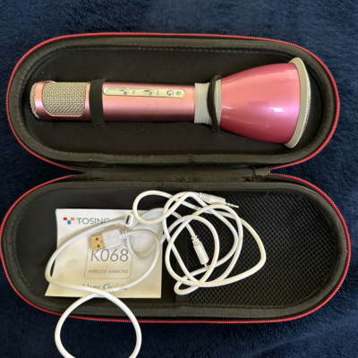 Tuxun K068 Pink Portable Karaoke Microphone Wireless Handheld Bluetooth Speaker