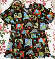 NEW White Cross Women's Scrub Top Tie Back 963BKT Turtles & Flowers Size XXS