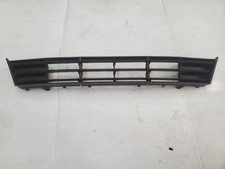 2014-2016 BMW F10 528i 535i 550i xDrive OEM front bumper lower center grille