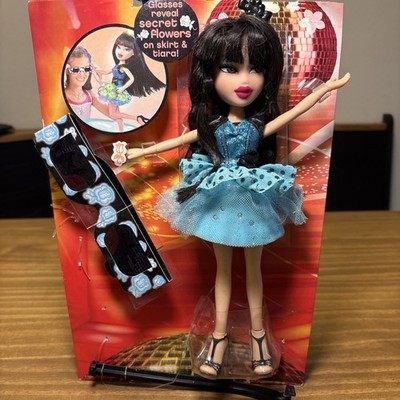Bratz Funk N  Glow Jade Doll Blue Dress MGA 2004 READ Missing Pieces New