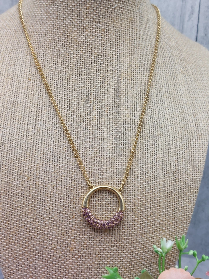 Beautiful Gold Tone Necklace Round Pendant with Purple Rhinestones 18" - Image 3 of 4