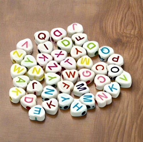500 Pcs Acrylic Heart A to Z Alphabet Letter Beads Multicolor 7mm - Picture 6 of 8
