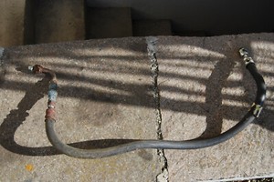 Klimaleitung Klimaschlauch Trockner zum Verdampfer eines Range Rover von 1989