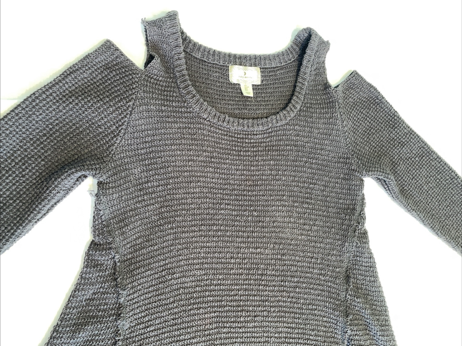 Picture 3 of 24