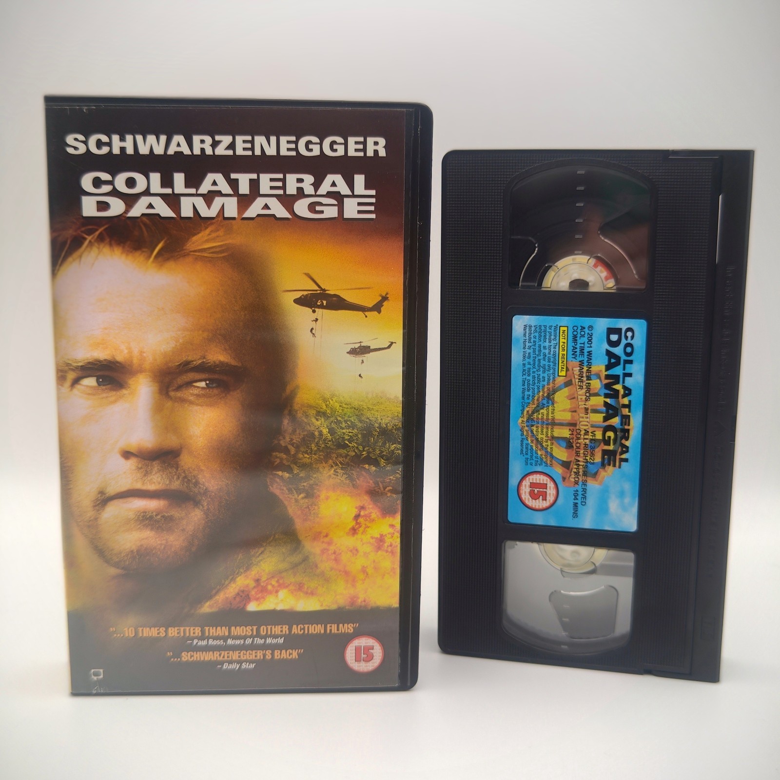 Collateral Damage VHS Arnold Schwarzenegger 2000's Action Thriller (2002)