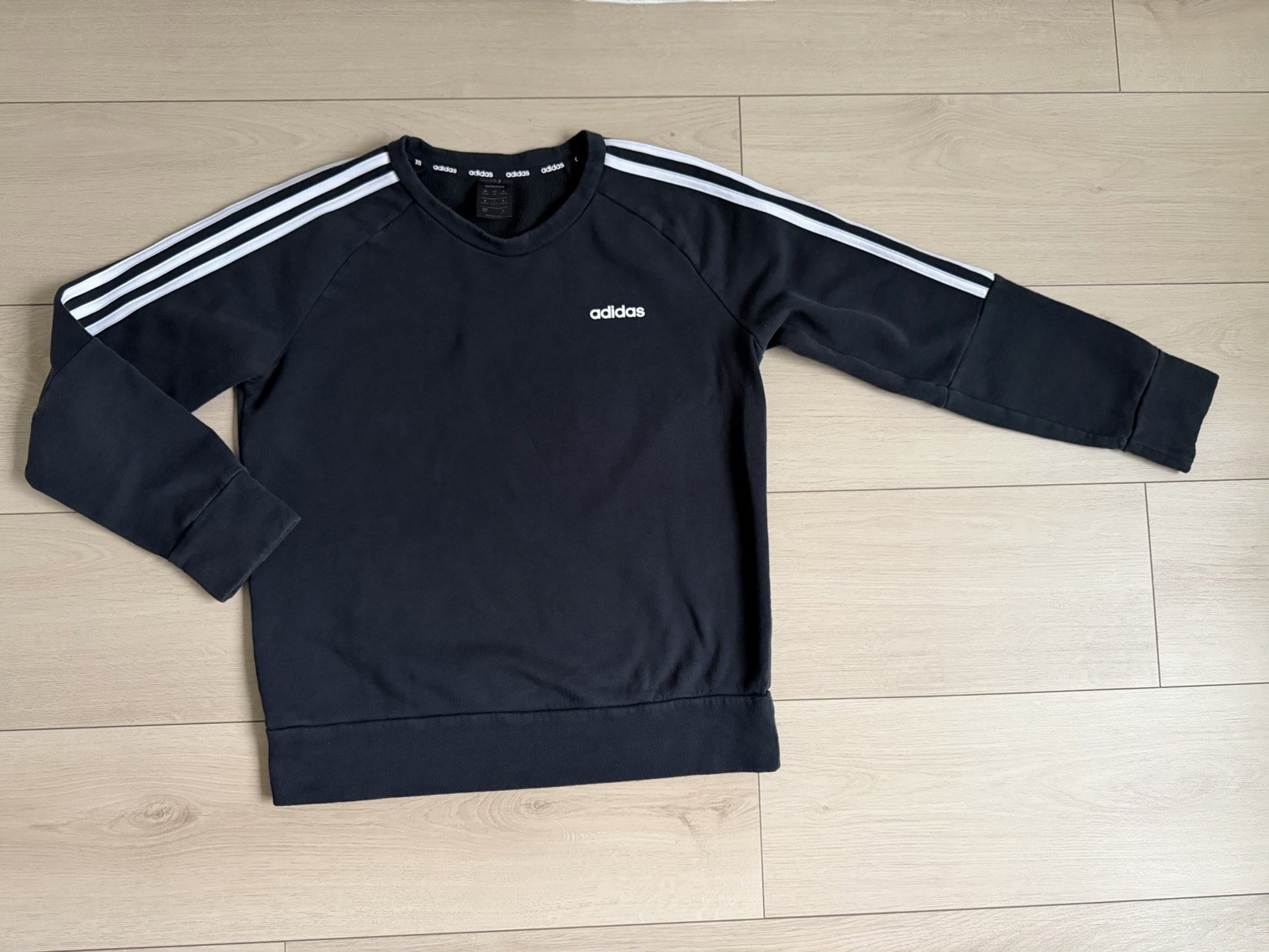 adidas Black Fleece Pullover Sweatshirt 3-Stripes Crew Neck Men's Medium