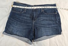 Levi Strauss Signature Mid Rise Denim Shorts Womens Size 12 Blue Cuffed
