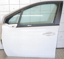 Porte avant et accessoires Peugeot 208