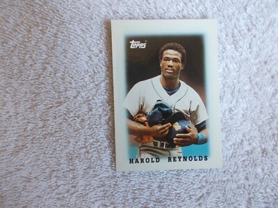Topps Chewing Gum 1988 MLB ''HAROLD REYNOLDS'' #35 Seattle Mariners Trading Card s