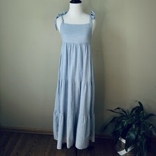 New ZARA size XS Dress Tiered Blue Ruffle Smocked Bloggers Pick Blue Self Ties