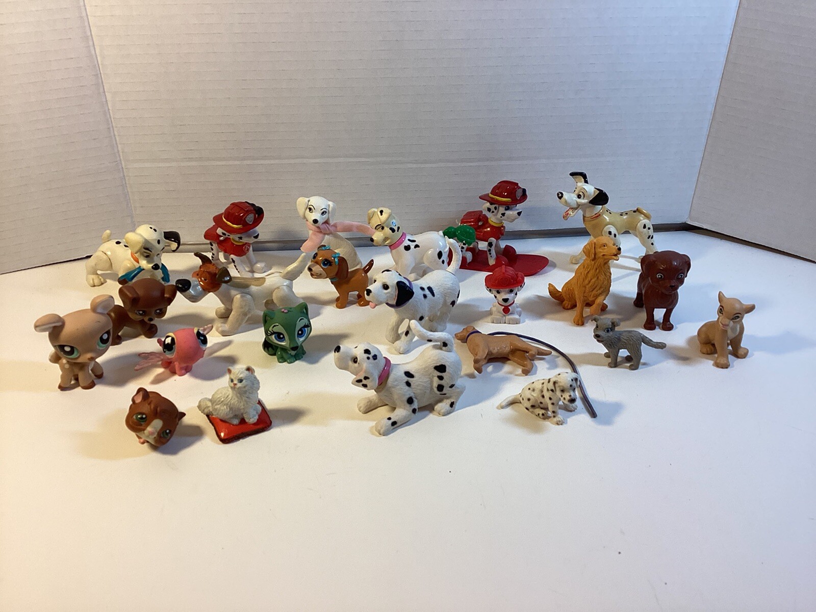 Lot of Small Plastic Dogs And Cats Playhouse Projects eBay