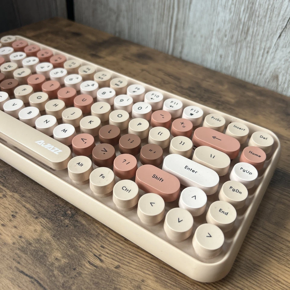 Ajazz 308i Bluetooth 3.0 Wireless Keyboard 84 Round Keys for Windows/iOS/Android - Image 3 of 4