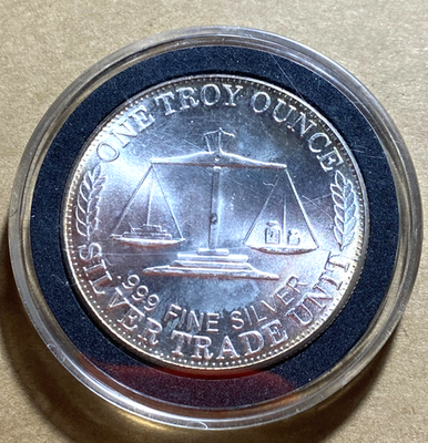 1988 Vintage Silver Trade Unit .999 1 oz. Fine Round Northwest