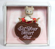 Vintage Enesco Valentine Lapel Pin Mouse on Chocolate Heart 1989