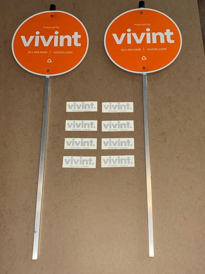 2 - VIVINT. Reflective Security Yard Sign w. 8- Decals    *** BRAND NEW *** - Image 3 of 3
