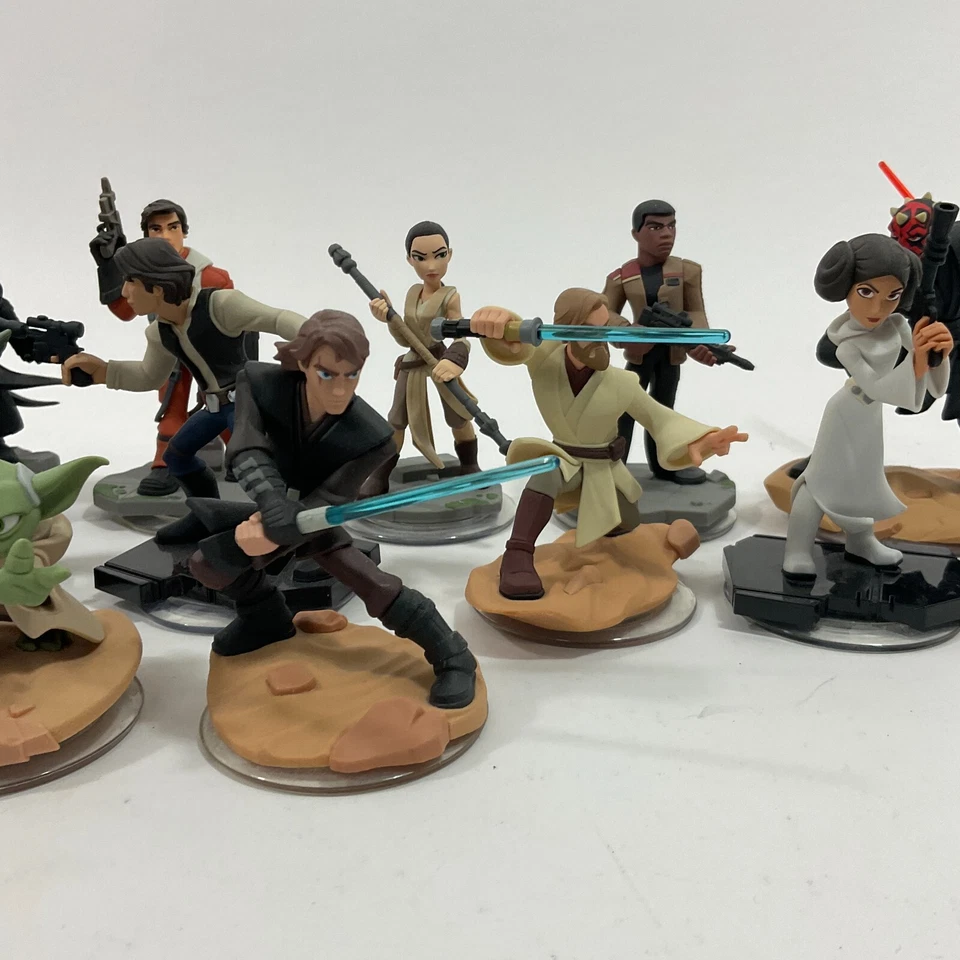 Lot of 14 Disney Infinity Characters Figures Star Wars Jedi Darth Vader Obi Wan - Image 4 of 4