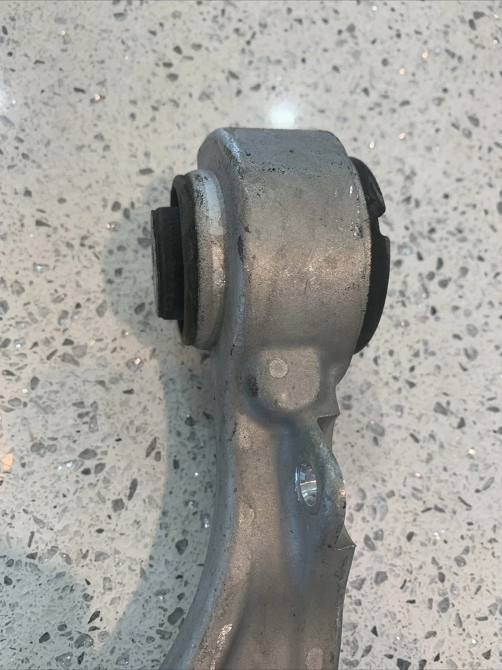 BMW X5 E70 XDRIVE 2011-2013 AWD brazo de control superior delantero izquierdo del lado del conductor OEM Foto 3 de 4