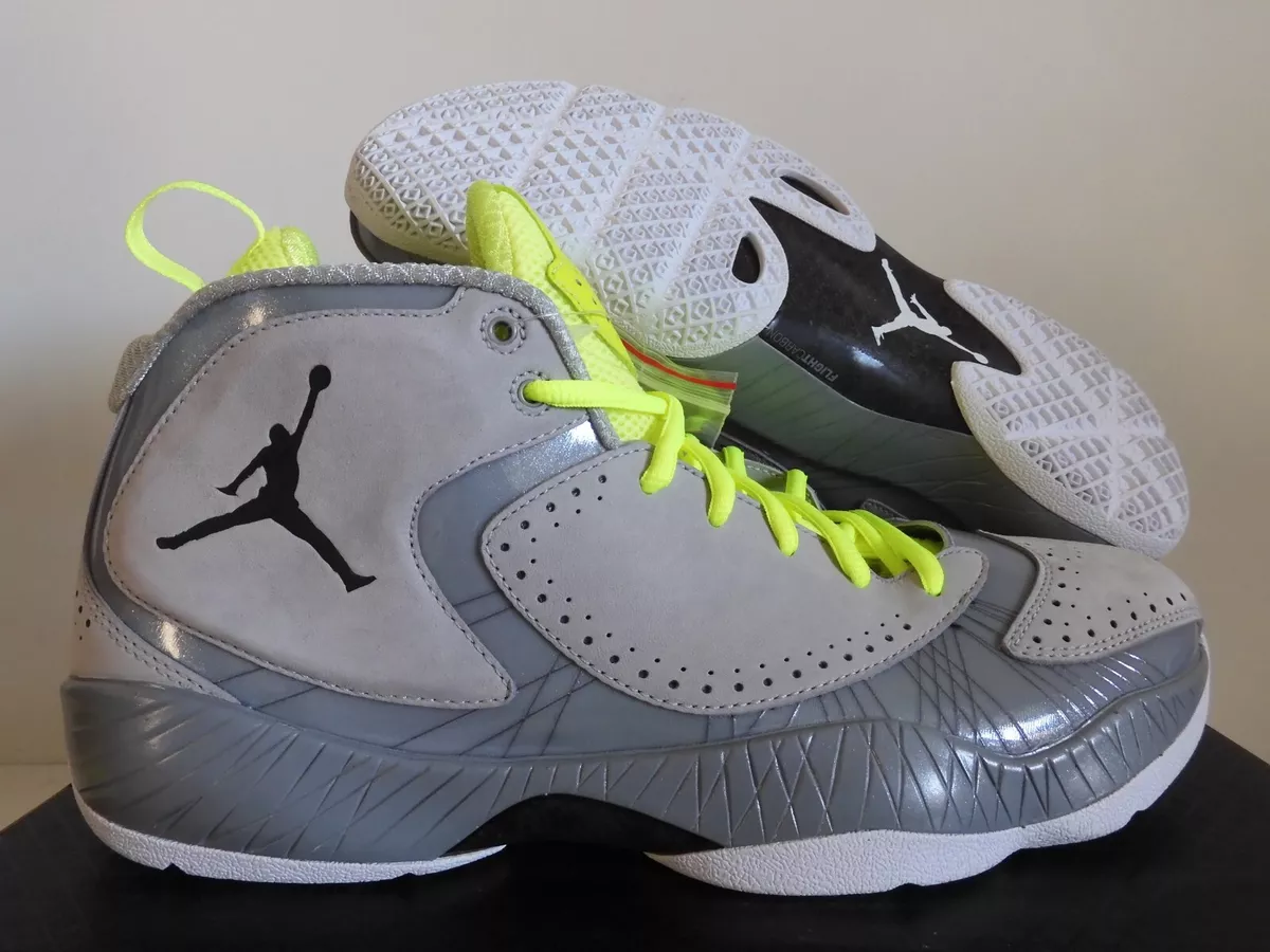NIKE AIR JORDAN 2012 DELUXE WOLF GREY BLACK SILVER ICE WHT SZ 11.5 484654 001