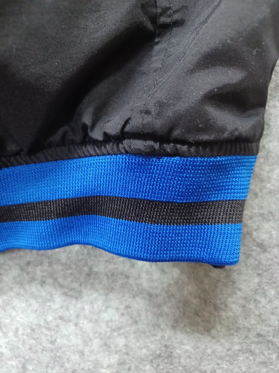 Duke Blue Devils Black Winter Coat Worn TWICE ! - Beautiful - BOYS LARGE