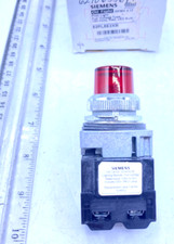 Siemens Pilot Light Full Voltage 120V Red 52PL5E2XB NIB