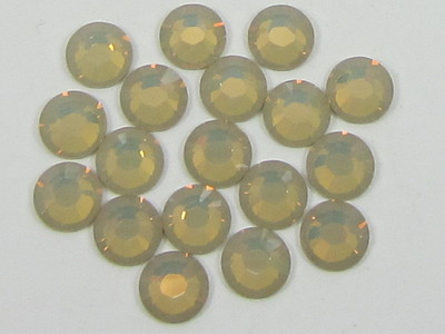 10ss SAND OPAL HOTFIX European Rhinestones 1gr.