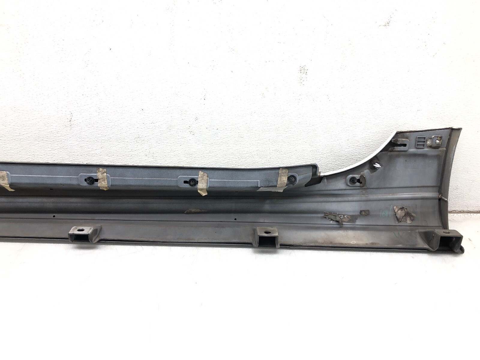 2014-2020 MASERATI QUATTROPORTE RIGHT PASS SIDE SKIRT ROCKER PANEL OEM #NOTE