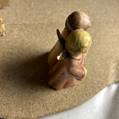 Antique 1951 Hummel Goebel 14 Pc. Nativity 214 Christmas Germany & Stable - Picture 21 of 24